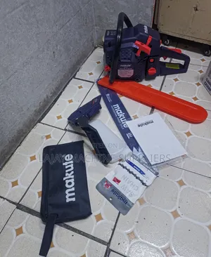 Makute Gasoline Power Saw 2600w