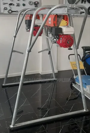 Iori Italy Petrol Concrete Hoist 1 Tonne