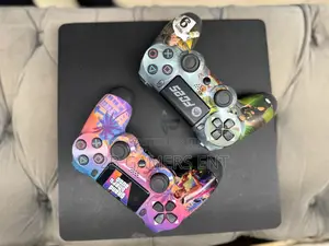 Ps4 Slim, 2 Pads, Fc26 Installed