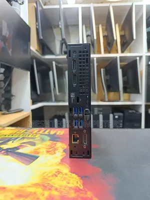 Desktop Computer Dell OptiPlex 7060 8GB Intel Core I7 SSD 256GB