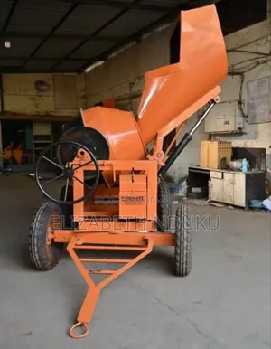 Self-Loading Concrete Mixer ( Robust Hydraulic)