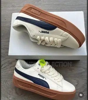 Puma Smash Platform V3 ,V3 Pumas Sizes 36-45