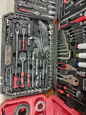 Mechanical Toolset With Sockets, Bits and Wrench