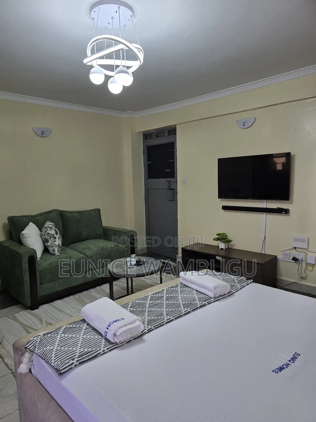 Air BNBS Studio Available Kamakis