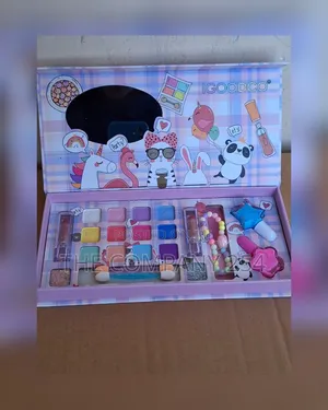 Real Cosmetic Kids Makeup Kit for Girls Washable Makeup