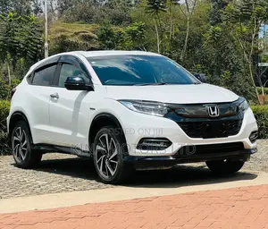 Honda Vezel 2018 Pearl