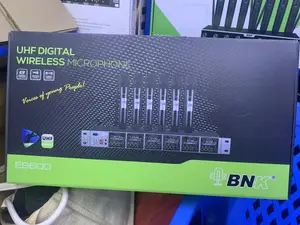 BNK Wireless Microphone Es600