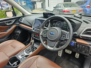 Subaru Forester Premium AWD 2019 White