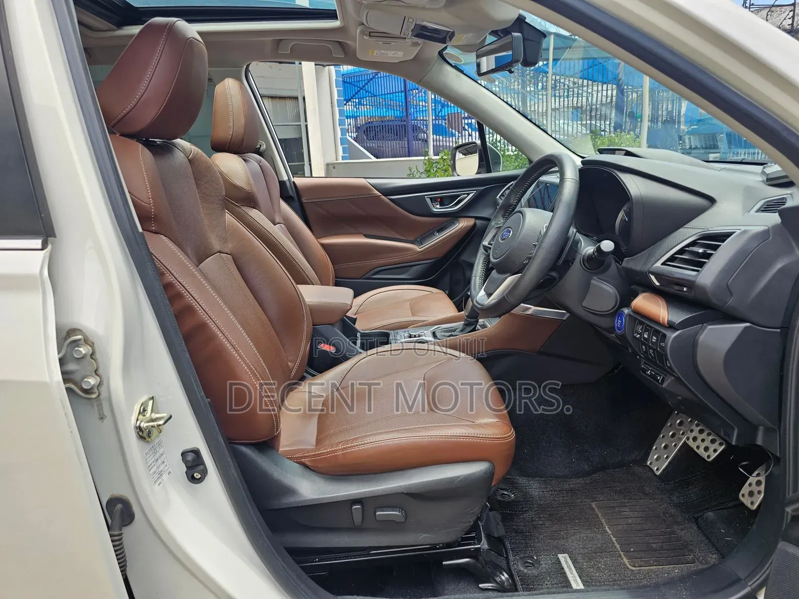 Subaru Forester Premium AWD 2019 White