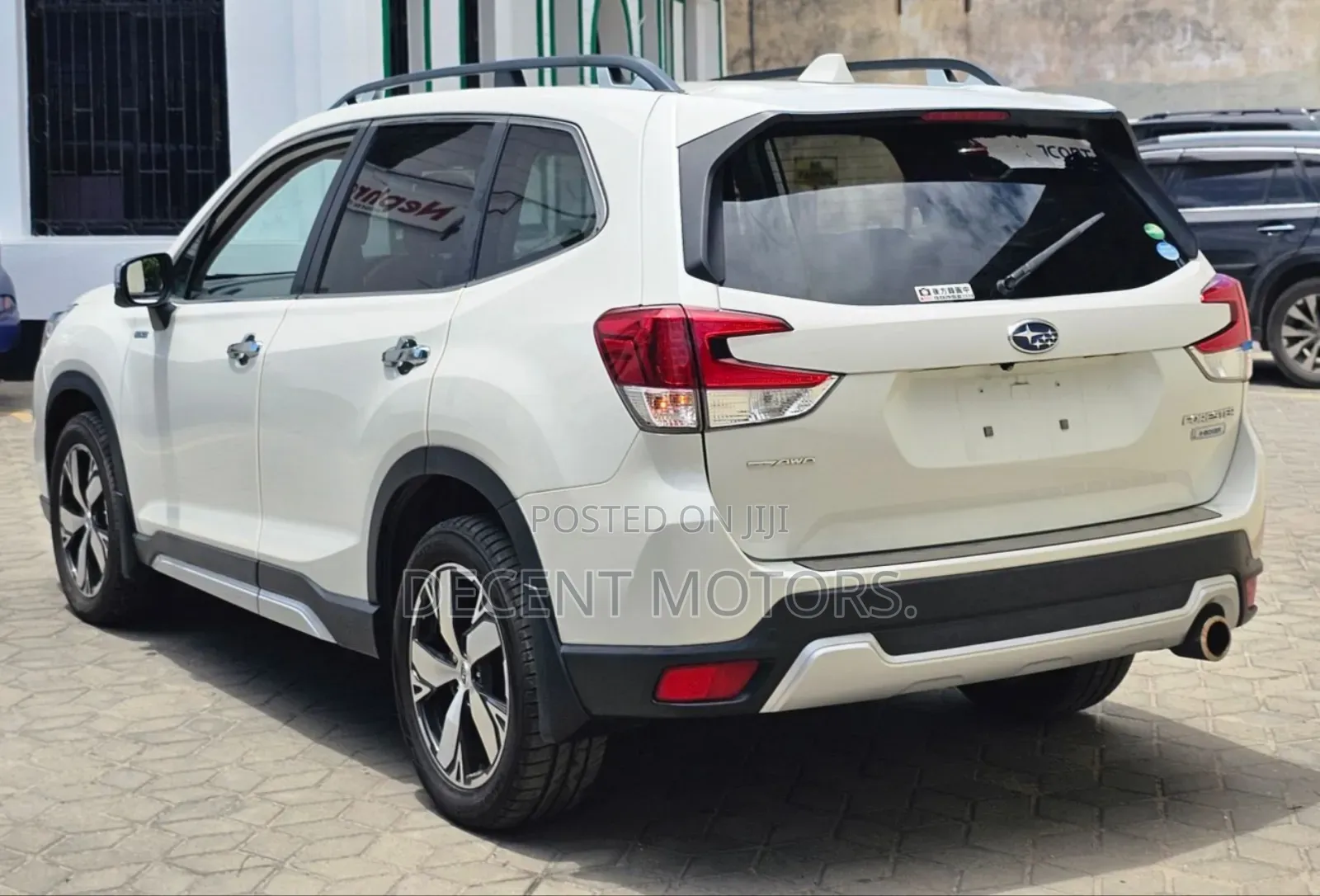 Subaru Forester Premium AWD 2019 White