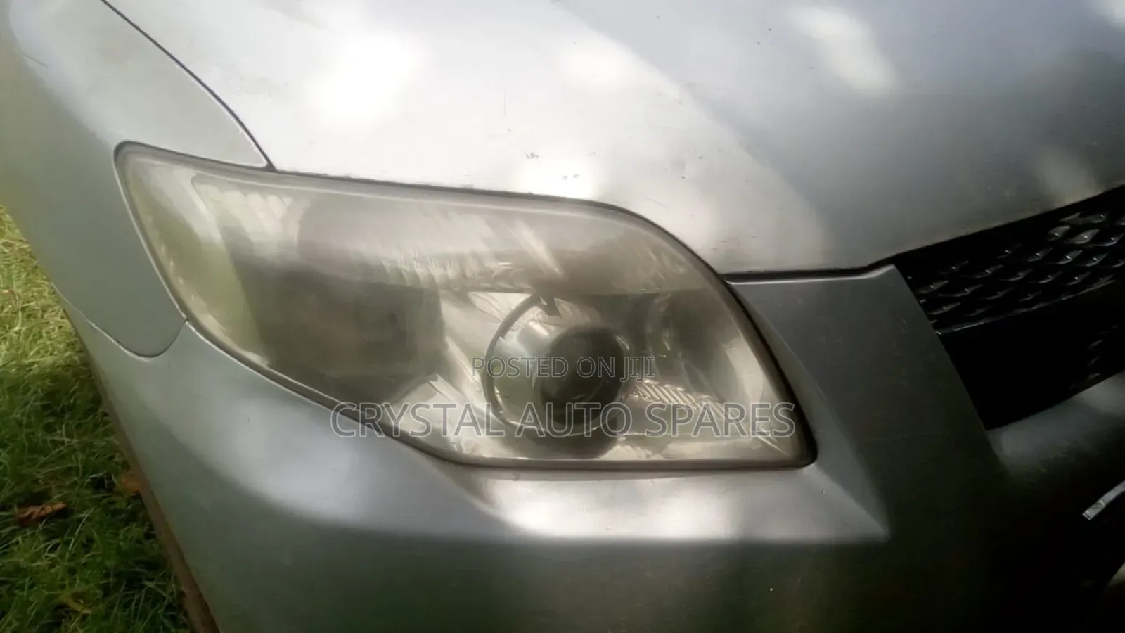 Fielder 2010 Xenon Headlight