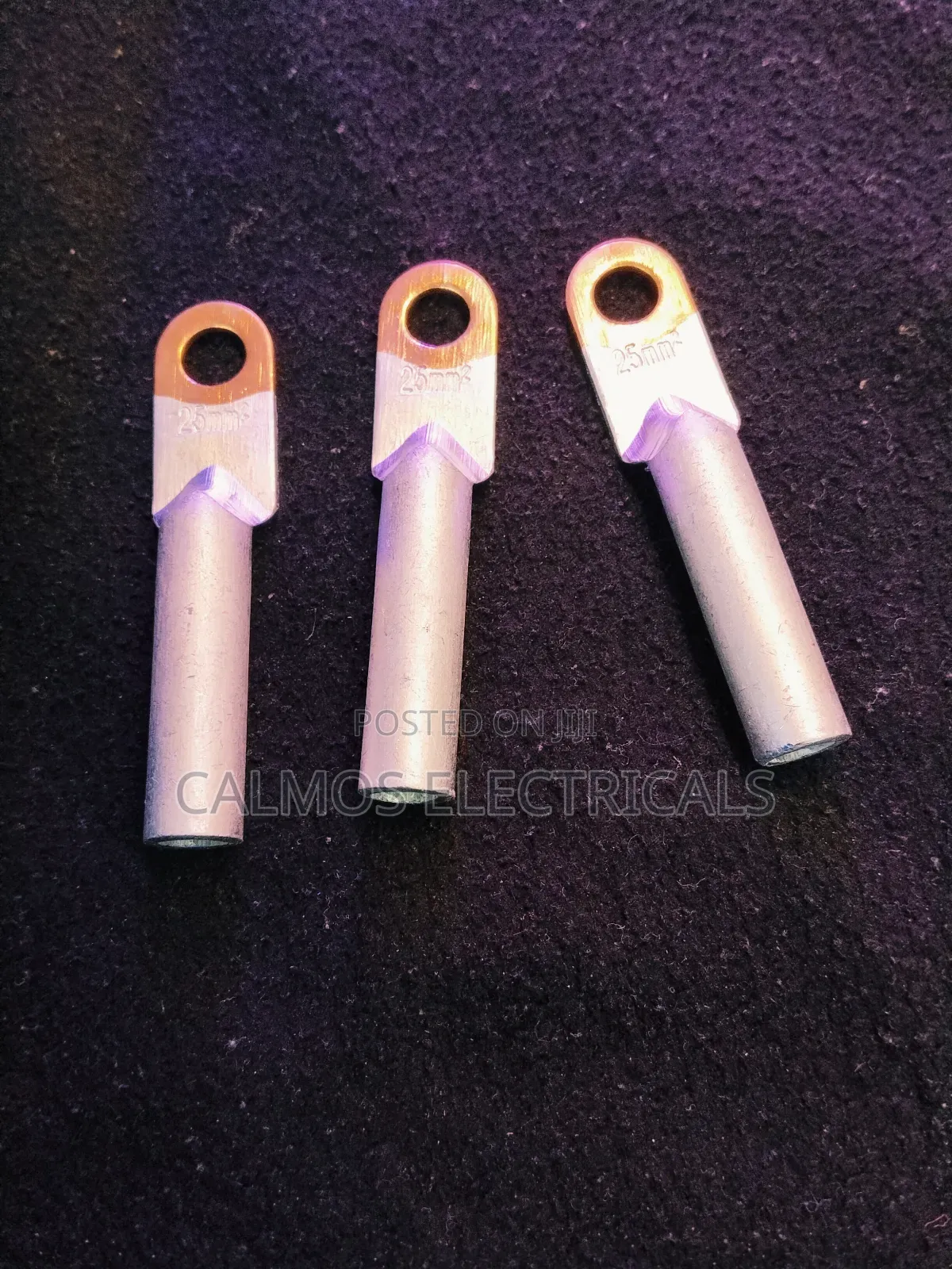 25mm by Metallic Lugs