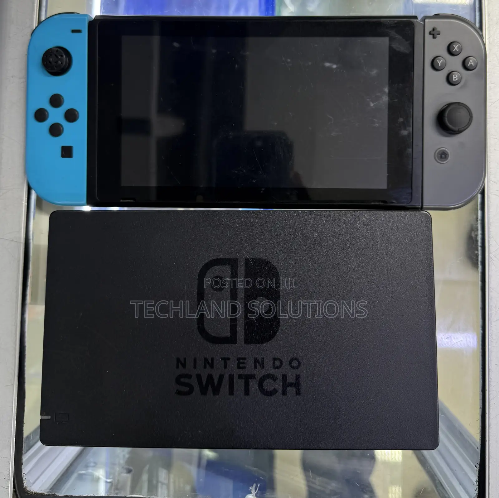 Preloved Nintendo Switch V2