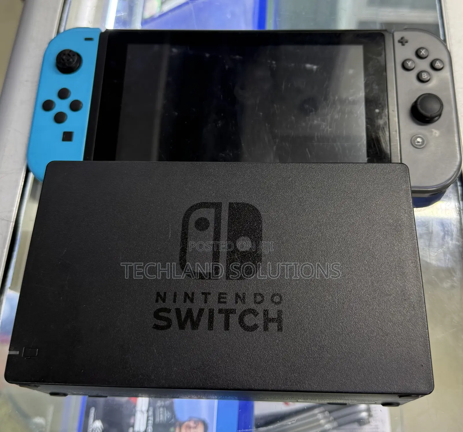 Preloved Nintendo Switch V2