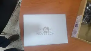 Laptop HP Pavilion 13 8GB AMD Ryzen 7 SSD 512GB