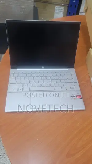 Laptop HP Pavilion 13 8GB AMD Ryzen 7 SSD 512GB