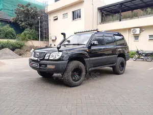 Toyota Land Cruiser 100 4.7 Executive 2006 Black