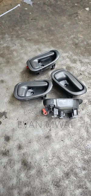 Inner Door Handles Toyota 100/102 Power Door