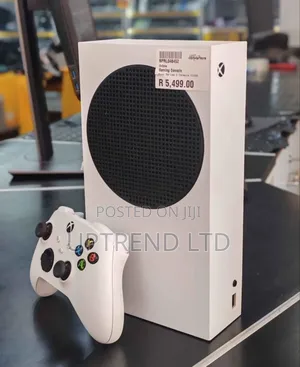 Pearl White Xbox Series S in Mint Condition