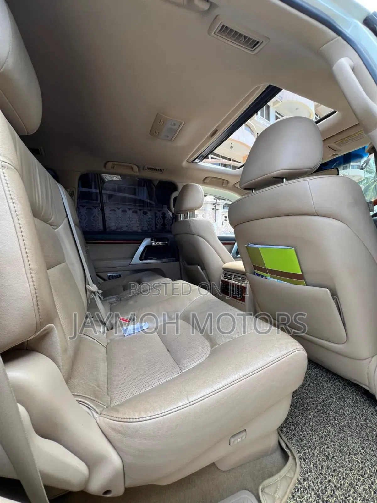 Toyota Land Cruiser 2013
