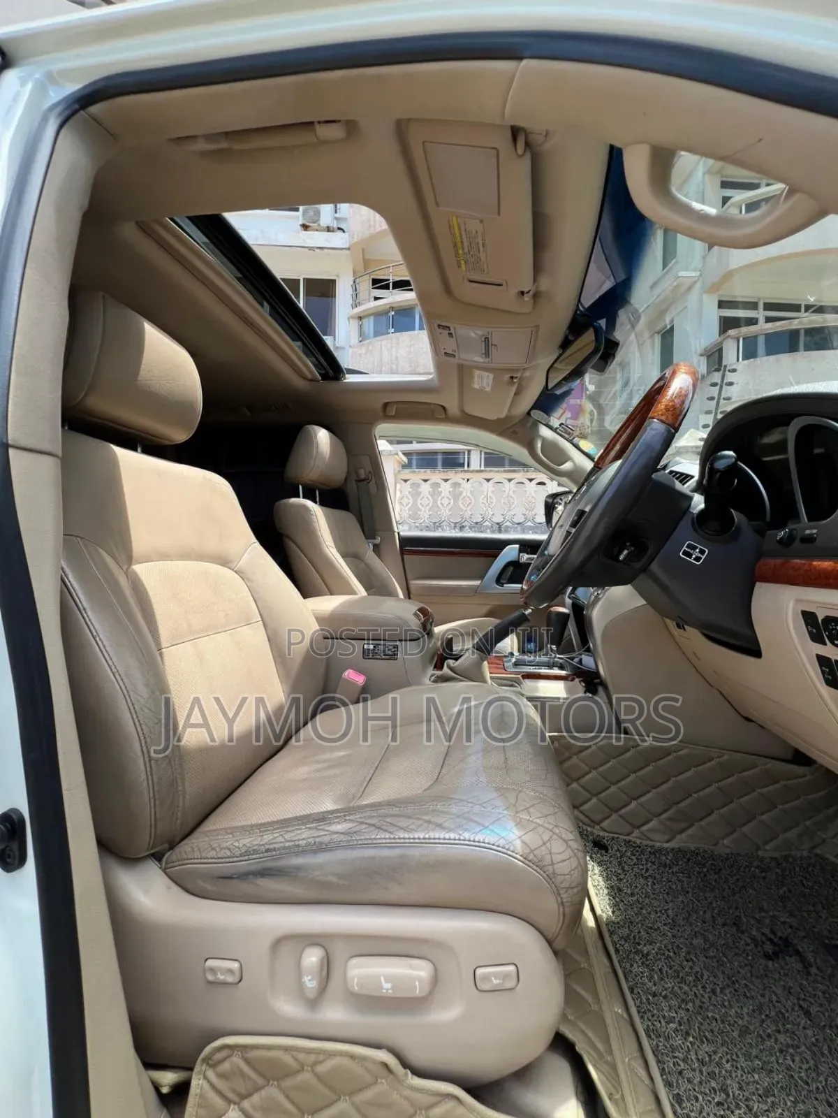 Toyota Land Cruiser 2013