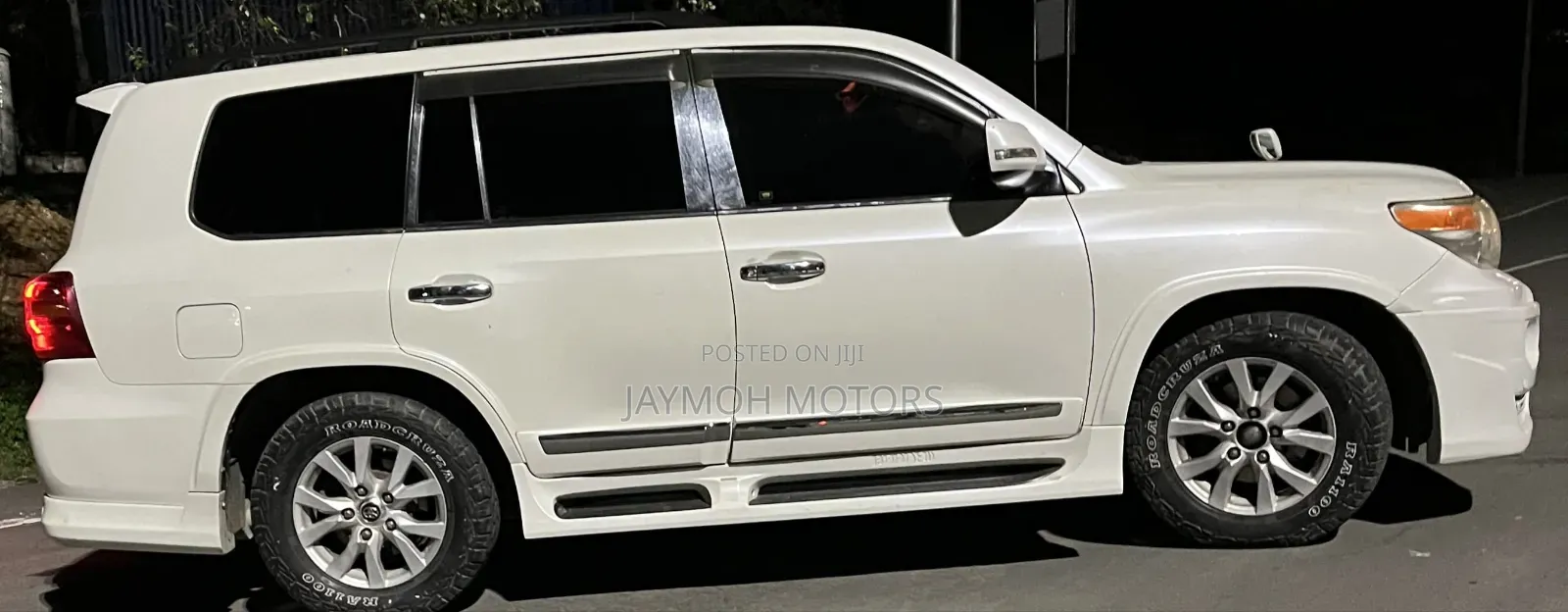 Toyota Land Cruiser 2013