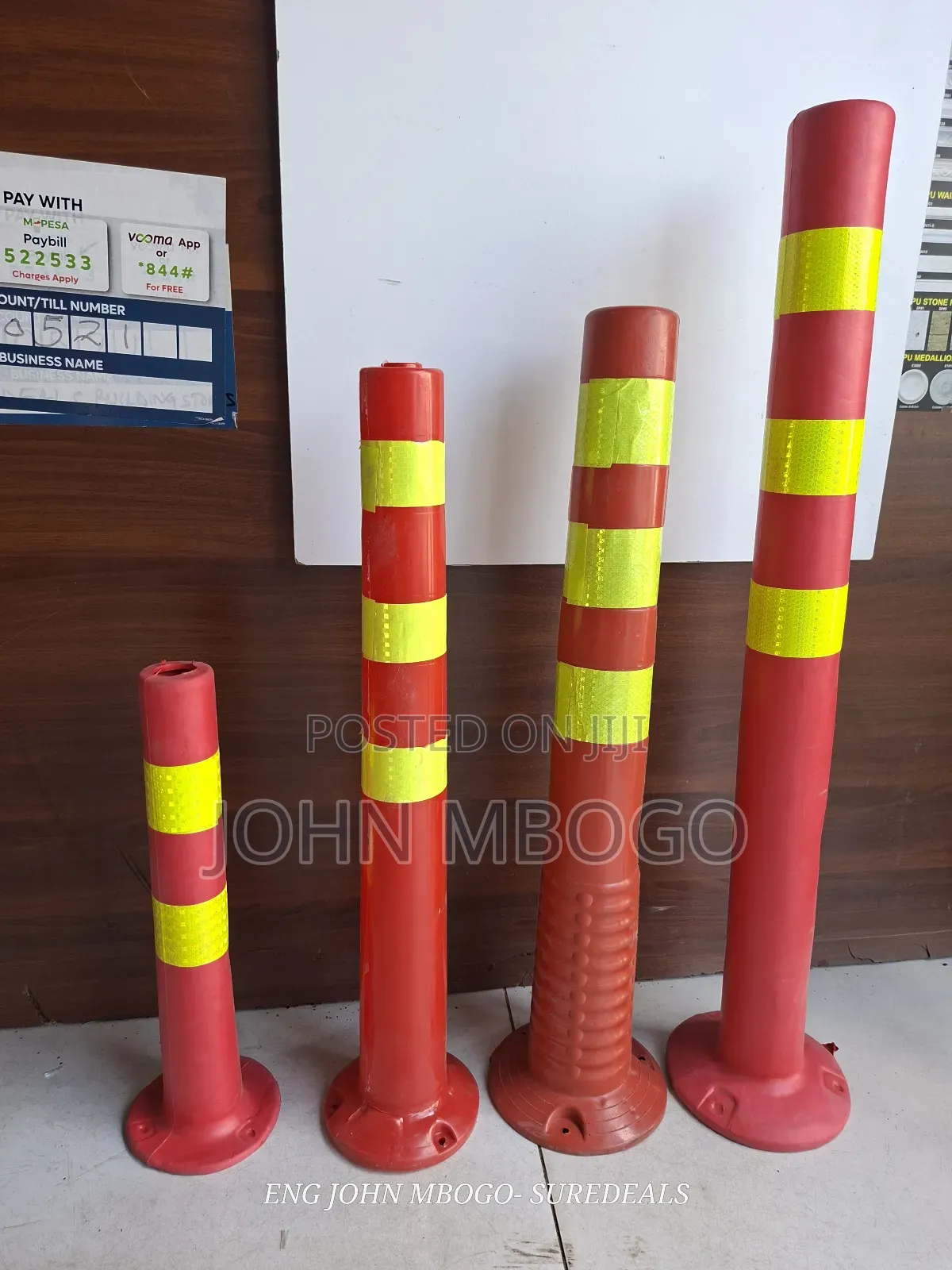 Warning Post / Reflective Traffic Bollards