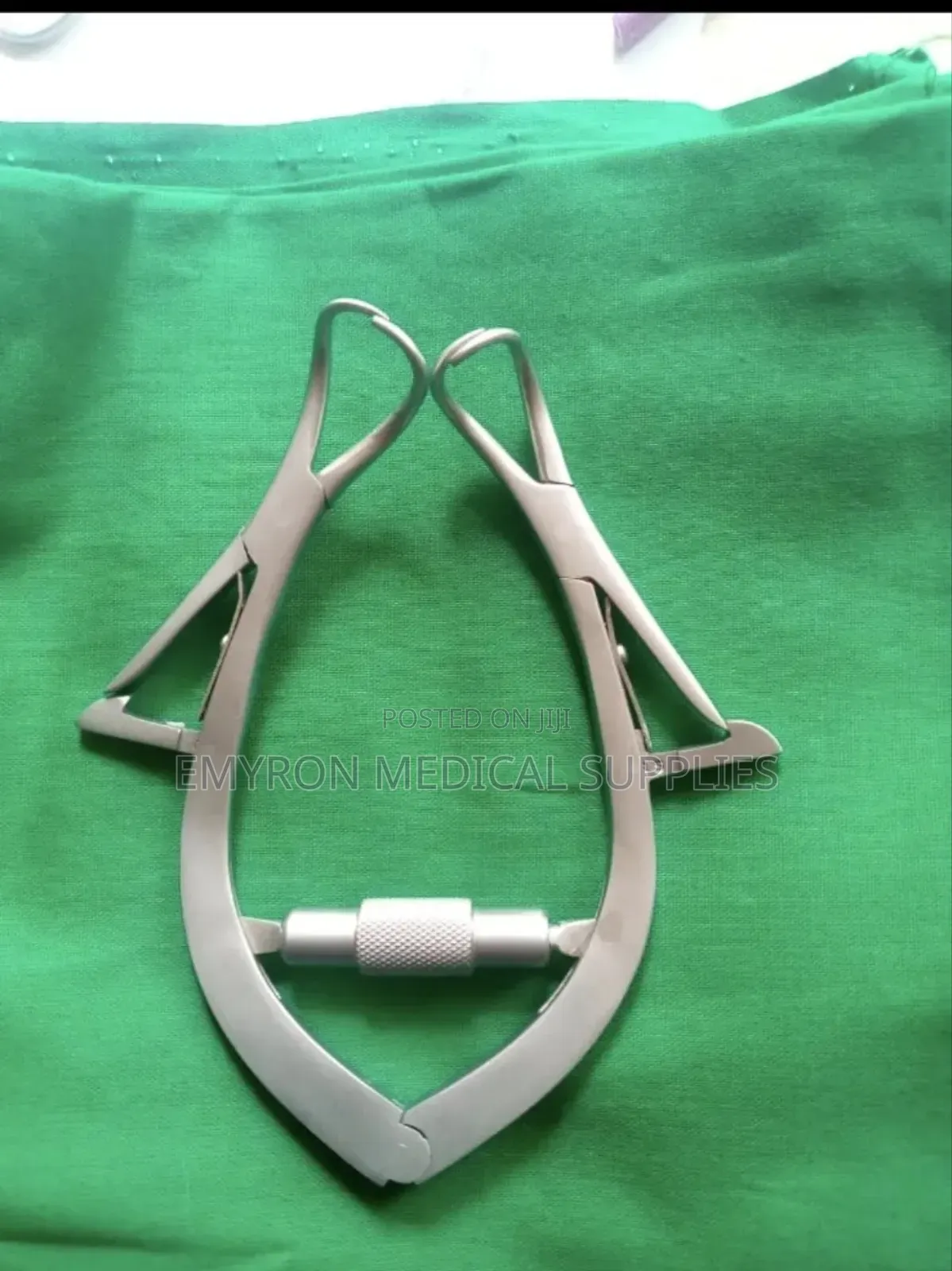 Jolly Retractor