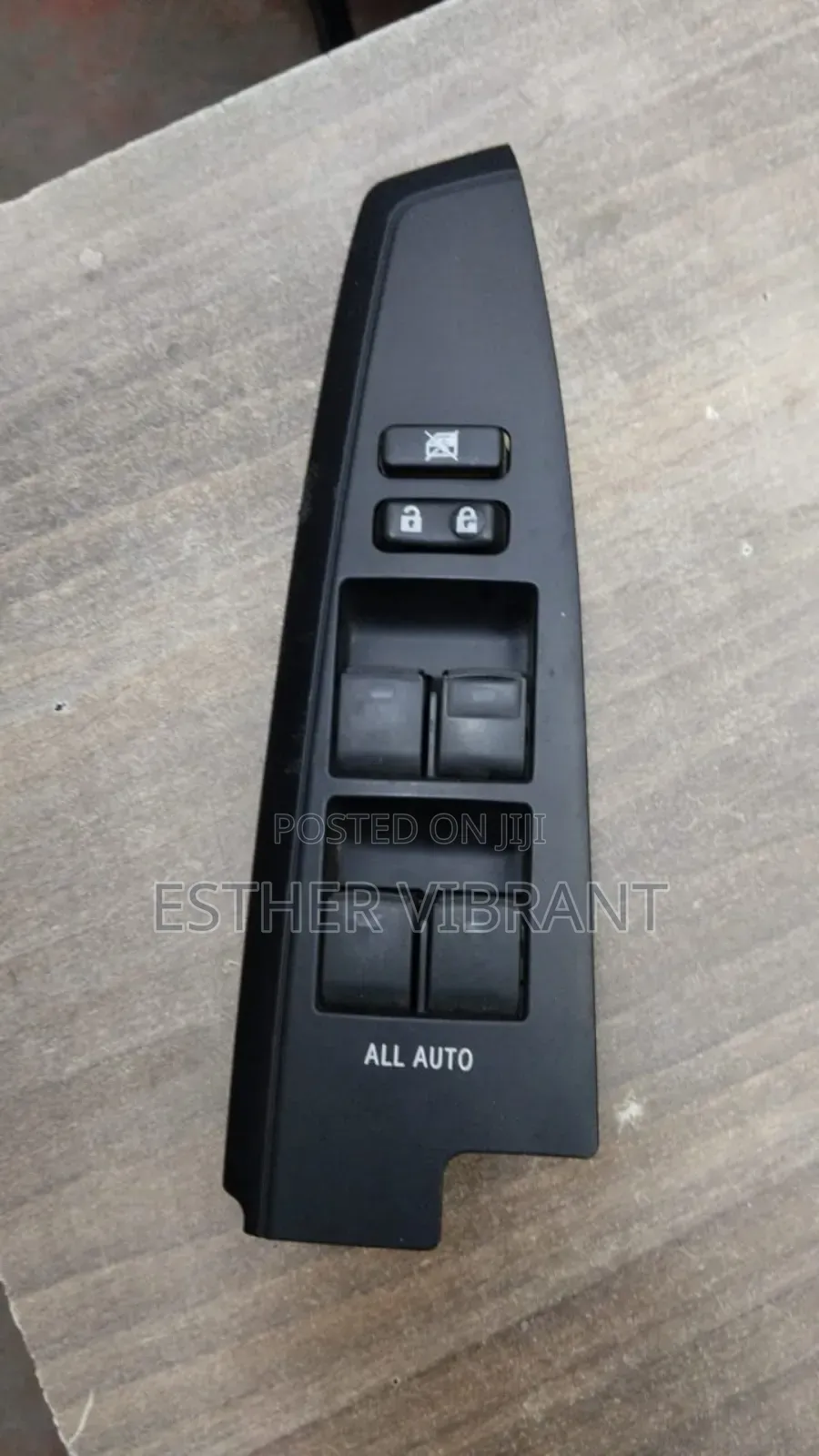 Axio /Fielder 2013 Switch