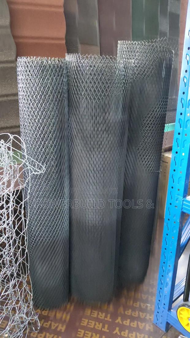 Expandable Mesh 8ft By 4ft - thumbnail 2