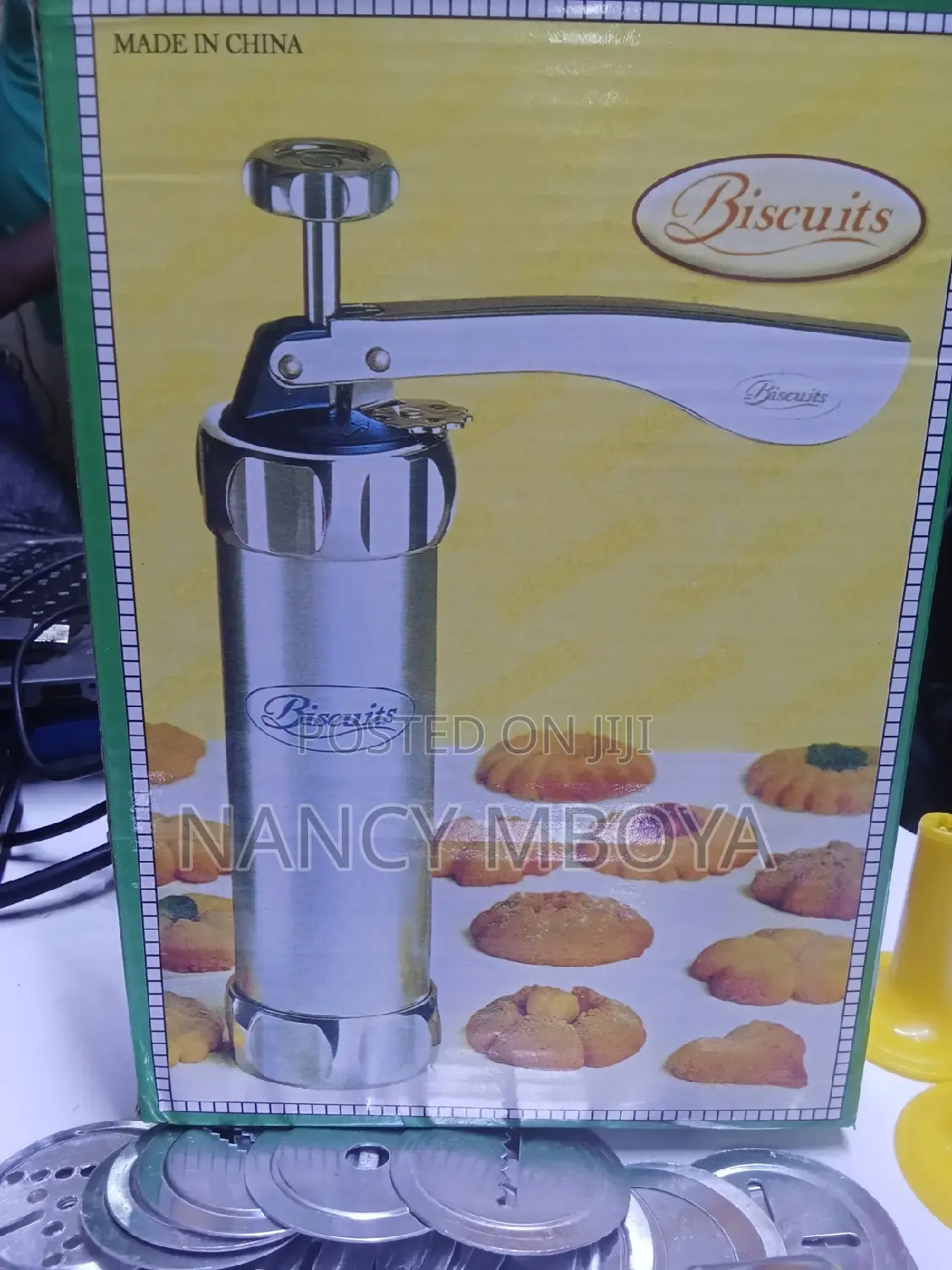 *Stainless Steel 24 Option Cookie or Biscuit Press