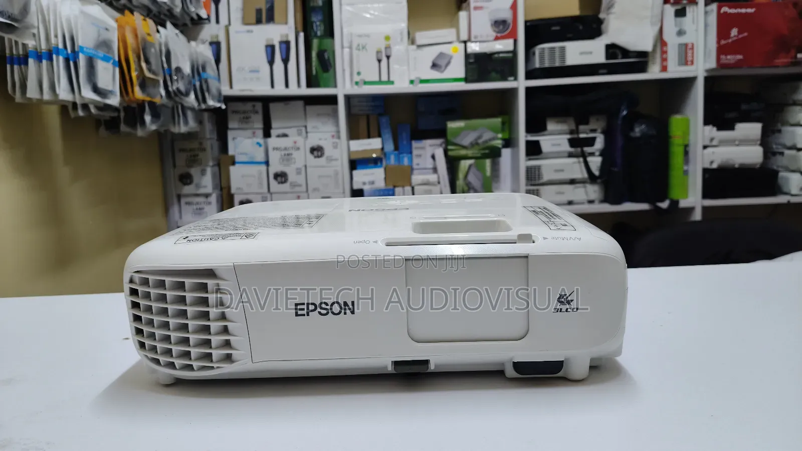 Powerlite X49 Projector #Epson