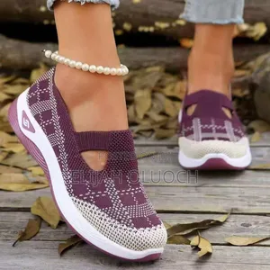 Ladies Breathable Rubbers Shoes