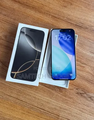 New Apple iPhone 11 Pro Max 256 GB Silver
