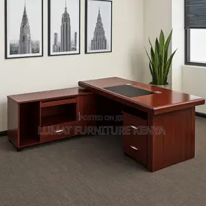 Modern 1.6m Wooden Executive Office Table