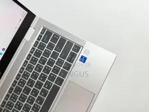 Laptop HP EliteBook 830 G8 32GB Intel Core I7 SSD 512GB