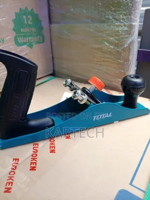 Total Tht9391 Manual Wood Planer Length:235mm Steel Q195