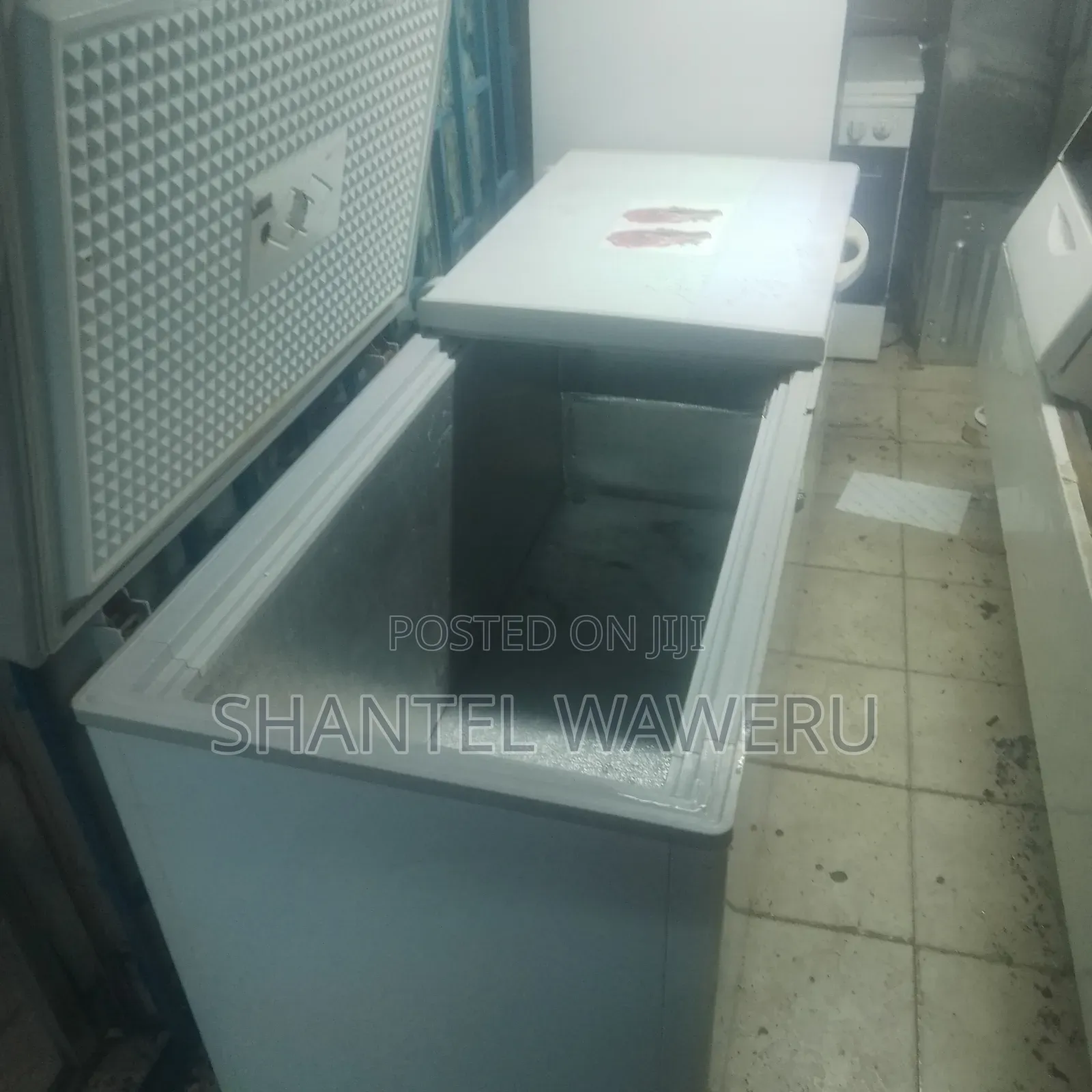 750litres Ramtons Double Door Chest Freezer