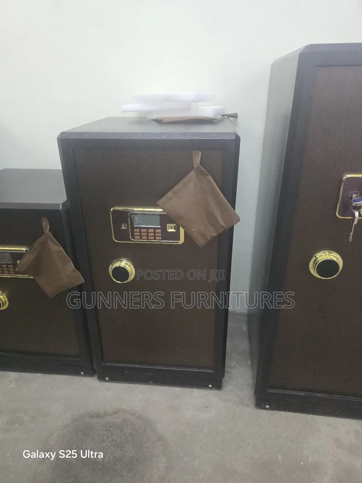 120kgs Safe Box Safe Box Safe Box Safe Box.
