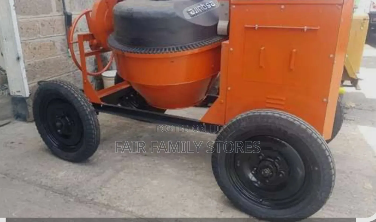 Esquire Concrete Mixer
