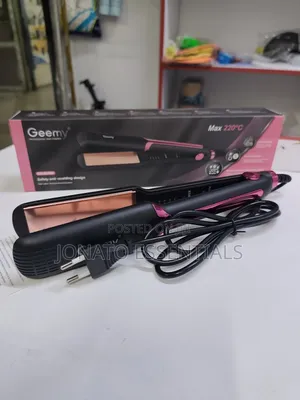 Geemy Professional Ceramic Hair Straightener Max 220°C Flat Iron