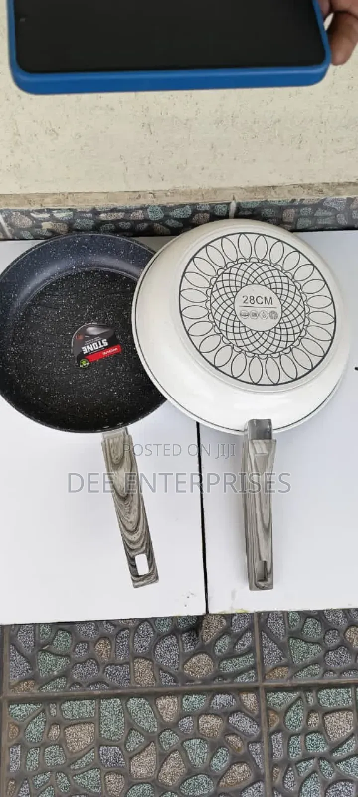 26 Cm Stone Pan With Grill Lines