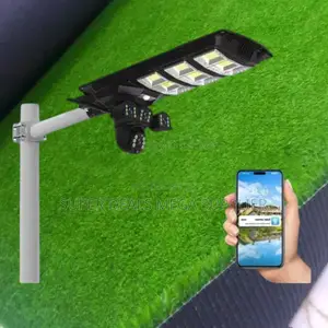 Powerful 450 Watts Solar Street Light Lamp + PTZ 4g Security Camera
