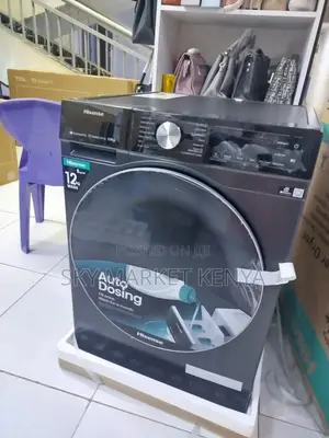 Brand New Hisense Washing Machine 12/8 Kg