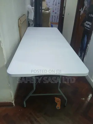 Foldable Table