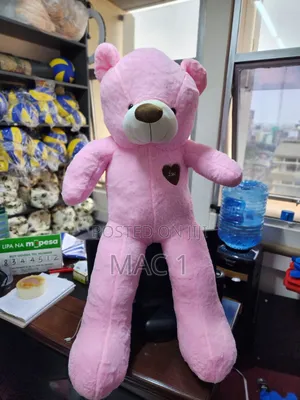 Humongous Teddy Bears