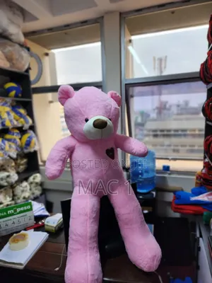 Humongous Teddy Bears