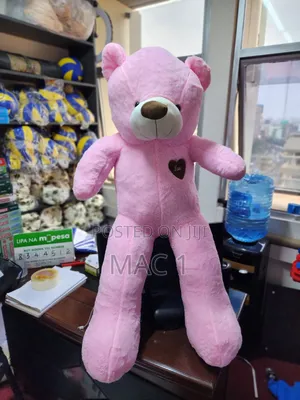 Humongous Teddy Bears