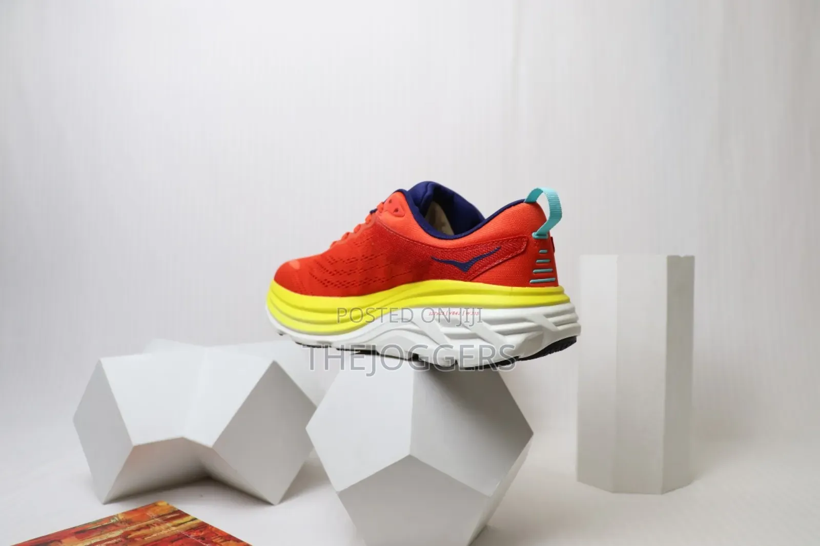 Hoka One One Bondi 8red Alert Flame