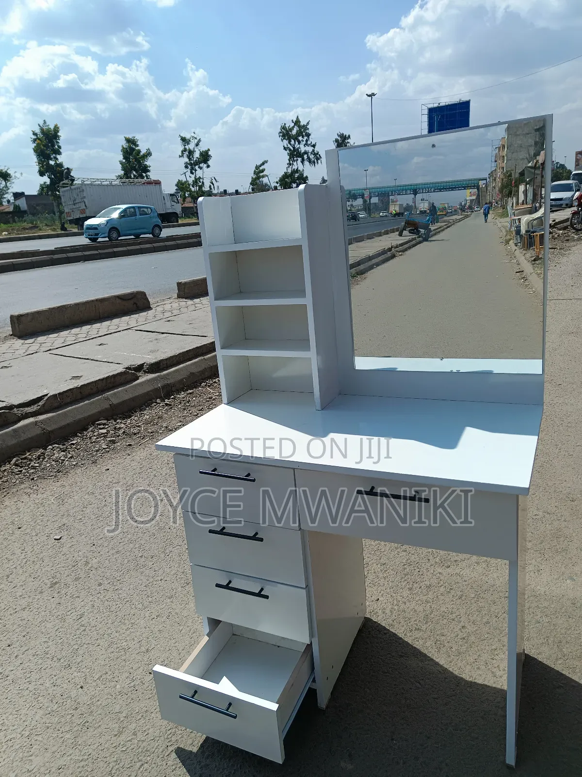 Modern Sleek Design Dressing Table or Makeup Station